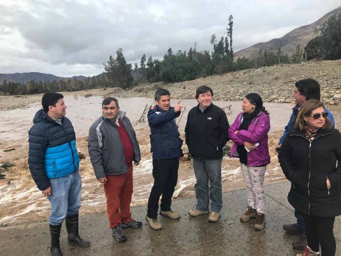 GOBIERNO LEVANTA EN TERRENO LOS PROYECTOS DE EMERGENCIA MÁS URGENTES PARA PUNITAQUI Y COMBARBALÁ