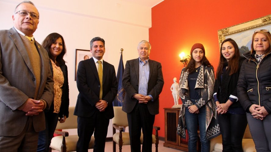 MÁS DE 11 MIL ESTUDIANTES DE LA REGIÓN CON GRATUIDAD EN LA EDUCACIÓN SUPERIOR MÁS DE 11 MIL ESTUDIANTES DE LA REGIÓN CON GRATUIDAD EN LA EDUCACIÓN SUPERIOR