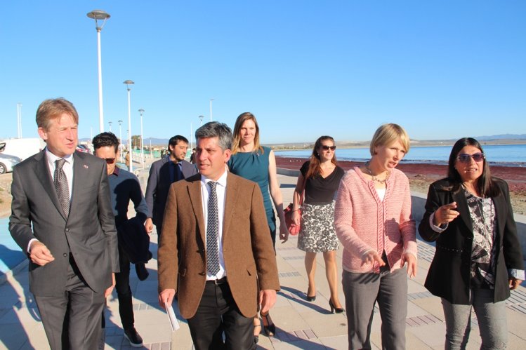 INTENDENTE IBÁÑEZ Y DELEGACIÓN DE HOLANDA AVANZAN EN AGENDA PARA ATRACCIÓN DE INVERSIONES