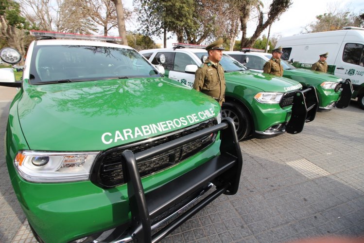 NUEVOS VEHÍCULOS PARA CARABINEROS EN LA REGIÓN DE COQUIMBO Y VISITA DEL GENERAL DIRECTOR A UNIDADES