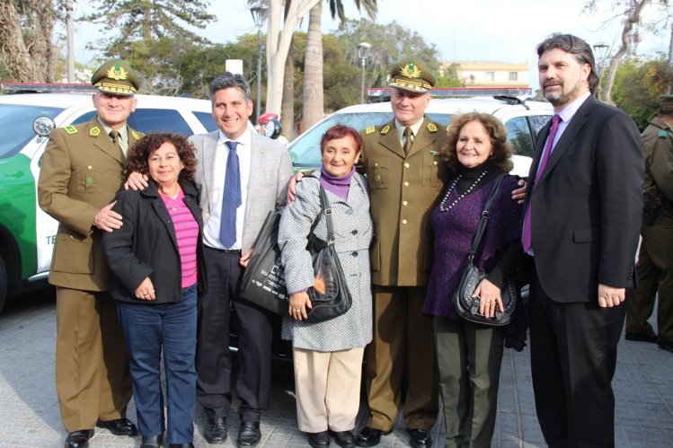 NUEVOS VEHÍCULOS PARA CARABINEROS EN LA REGIÓN DE COQUIMBO Y VISITA DEL GENERAL DIRECTOR A UNIDADES