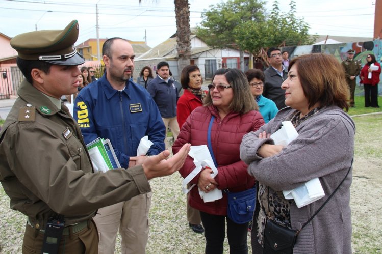 27 FAMILIAS DE COQUIMBO SE CUIDAN CON SISTEMA DE ALARMAS COMUNITARIAS