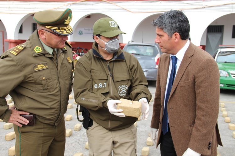 306 KILOS DE COCAÍNA FUERON DECOMISADOS POR EL OS-7 DE CARABINEROS