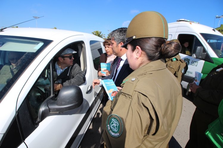 GOBIERNO, POLICÍAS Y CENTROS COMERCIALES APLICAN MEDIDAS CONTRA ROBO DE VEHÍCULOS