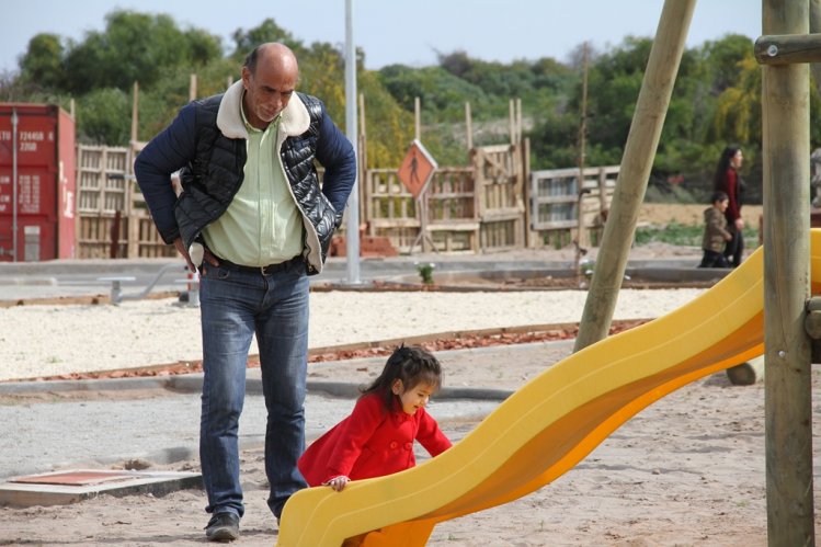 FAMILIAS DE CALETA SAN PEDRO RECIBEN VIVIENDAS EN PROYECTO CON INTEGRACIÓN SOCIAL