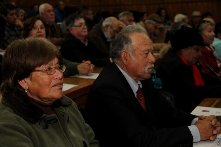 ORGANIZACIONES Y VECINOS DE LA SERENA RECIBIERON CHARLA MAGISTRAL SOBRE MEDIACIÓN DE CONFLICTOS