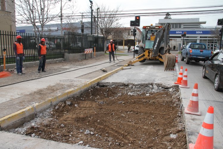 GOBIERNO REGIONAL INICIA REPARACIÓN DE CALLES AFECTADAS POR LAS PRECIPITACIONES