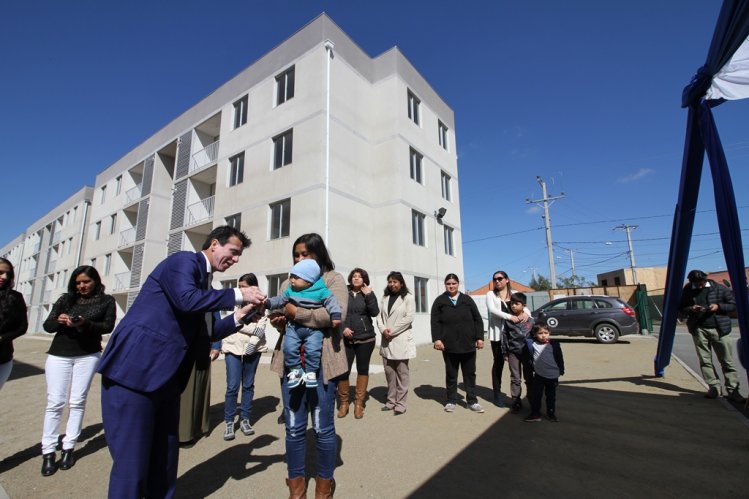 FAMILIAS DE OVALLE RECIBEN LLAVES DE SU VIVIENDA EN PROYECTO CON INTEGRACIÓN SOCIAL