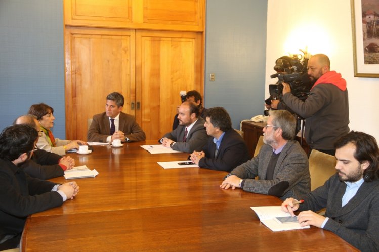 RECUPERACIÓN DE LA EDUCACIÓN PÚBLICA COMIENZA EN LA REGIÓN DE COQUIMBO RECUPERACIÓN DE LA EDUCACIÓN PÚBLICA COMIENZA EN LA REGIÓN DE COQUIMBO
