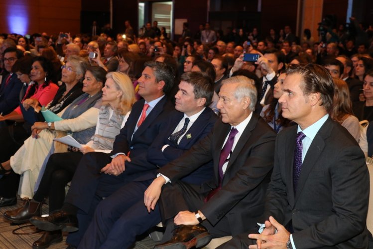 LLAMADO A INCREMENTAR SUPERFICIES PROTEGIDAS MARCA INICIO DEL 4° CONGRESO MUNDIAL DE ÁREAS MARINAS