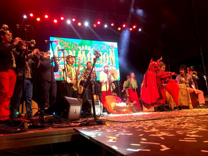 MÁS DE 3 MIL PERSONAS DISFRUTARON DEL ENCUENTRO MUSICAL POR LOS OCÉANOS Y LA BIODIVERSIDAD