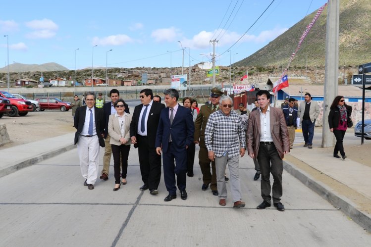 INAUGURAN PRIMER PROYECTO DE PAVIMENTACIÓN PARTICIPATIVA EN COMUNA DE LA HIGUERA