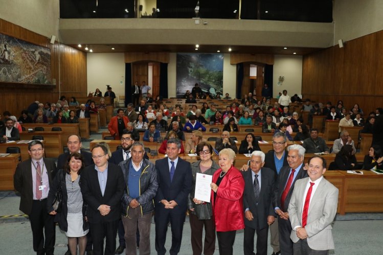 ADULTOS MAYORES CELEBRAN PROTOCOLO DE ATENCIÓN PREFERENCIAL EN SALUD