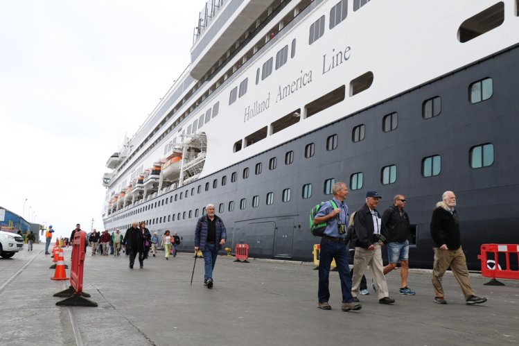 INICIA TEMPORADA DE CRUCEROS CON INCREMENTO DE 54% EN LLEGADA DE PASAJEROS A LA REGIÓN DE COQUIMBO