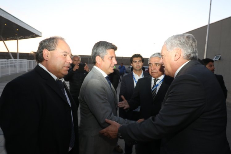 FÚTBOL Y ATLETISMO SE TOMARON EL ESTRENO DEL MODERNO ESTADIO DE OVALLE