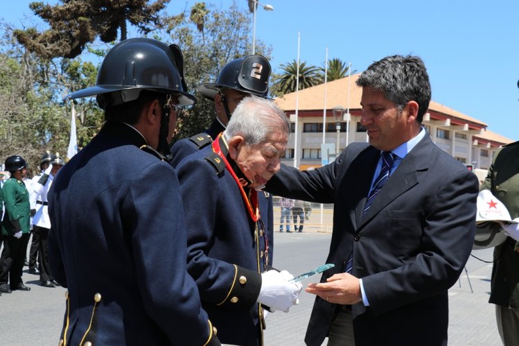 MODERNIZACIÓN Y FORTALECIMIENTO INSTITUCIONAL MARCAN ANIVERSARIO DE BOMBEROS DE LA SERENA