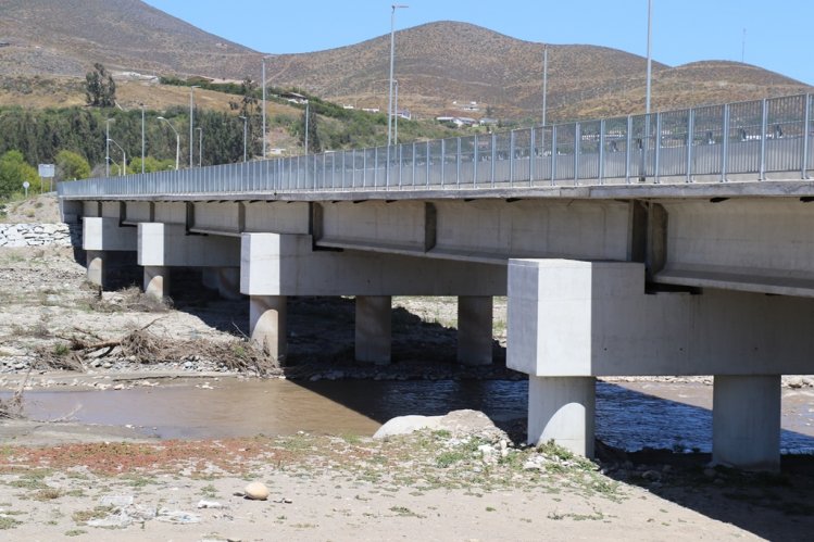 NUEVO PUENTE MEJORA LA CONECTIVIDAD DE VECINOS DE ALTOVALSOL