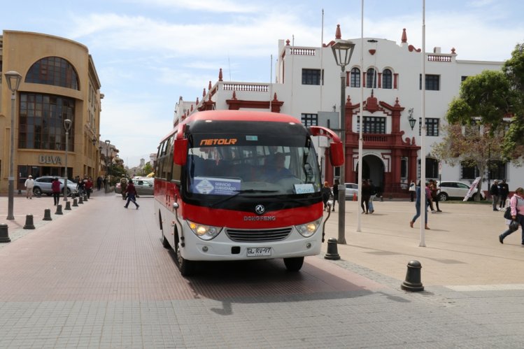 GOBIERNO SUMARÁ 8 NUEVOS SERVICIOS DE TRANSPORTE GRATUITO PARA ESCOLARES EN LA REGIÓN