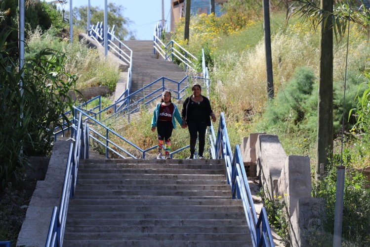 INAUGURAN ESCALERAS PARA CONECTAR PARTE ALTA CON EL CENTRO DE ILLAPEL