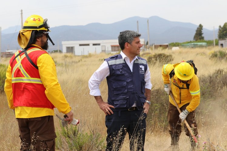 GOBIERNO LLAMA A ADOPTAR MEDIDAS PARA PREVENIR INCENDIOS FORESTALES