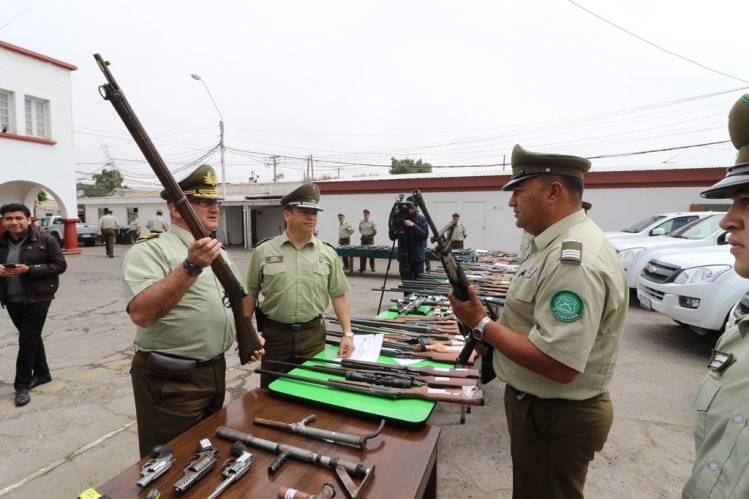 502 ARMAS FUERON SACADAS DE CIRCULACIÓN POR CARABINEROS EN LO QUE VA DE 2017 EN LA REGIÓN