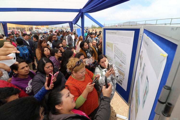 FIRMAN TRANSFERENCIA DE TERRENOS PARA PROYECTOS HABITACIONALES EN OVALLE QUE BENEFICIAN A 400 NUEVAS FAMILIAS