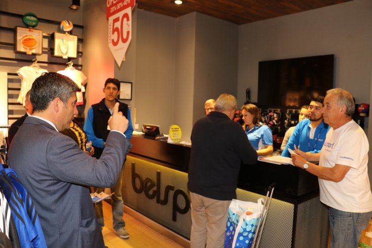 AUTORIDADES LLAMAN A RESPETAR DERECHO A VOTO Y FERIADO EN CENTROS COMERCIALES POR ELECCIONES