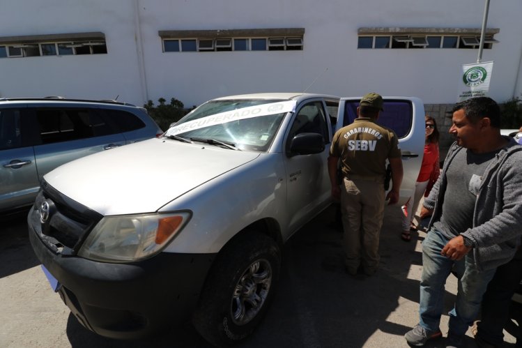 MÁS DE 1.000 VEHÍCULOS Y 280 DETENIDOS LLEVA CARABINEROS POR DELITOS DE ROBO DE VEHÍCULOS MÁS DE 1.000 VEHÍCULOS Y 280 DETENIDOS LLEVA CARABINEROS POR DELITOS DE ROBO DE VEHÍCULOS