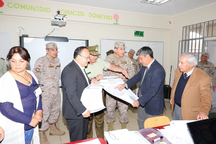 FUERZAS DE ORDEN Y SEGURIDAD ASUMEN EL MANDO POR ELECCIONES Y REVISAN LOS LOCALES DE VOTACIÓN