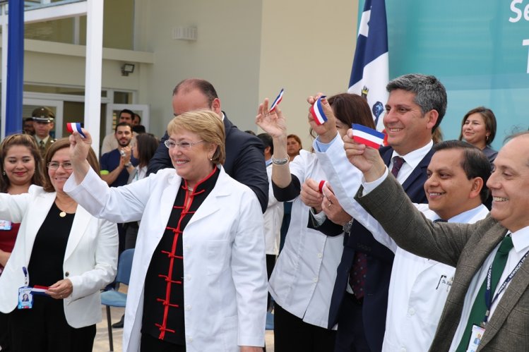 CERCA DE 80 MIL VECINOS DE COQUIMBO SE BENEFICIAN CON NUEVO SERVICIO DE SALUD DE ALTA RESOLUCIÓN CERCA DE 80 MIL VECINOS DE COQUIMBO SE BENEFICIAN CON NUEVO SERVICIO DE SALUD DE ALTA RESOLUCIÓN
