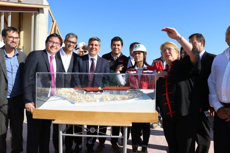 PRESIDENTA BACHELET VISITA OBRAS DE ESTABLECIMIENTO DE LARGA ESTADÍA PARA ADULTOS MAYORES DE LA SERENA