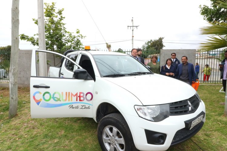 TIERRAS BLANCAS RECIBE MODERNO PROYECTO DE SEGURIDAD PÚBLICA