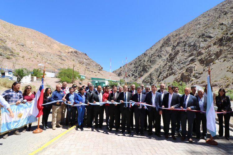 MÁS DE 100 MIL TURISTAS PROYECTAN PARA NUEVA TEMPORADA DEL PASO AGUA NEGRA MÁS DE 100 MIL TURISTAS PROYECTAN PARA NUEVA TEMPORADA DEL PASO AGUA NEGRA