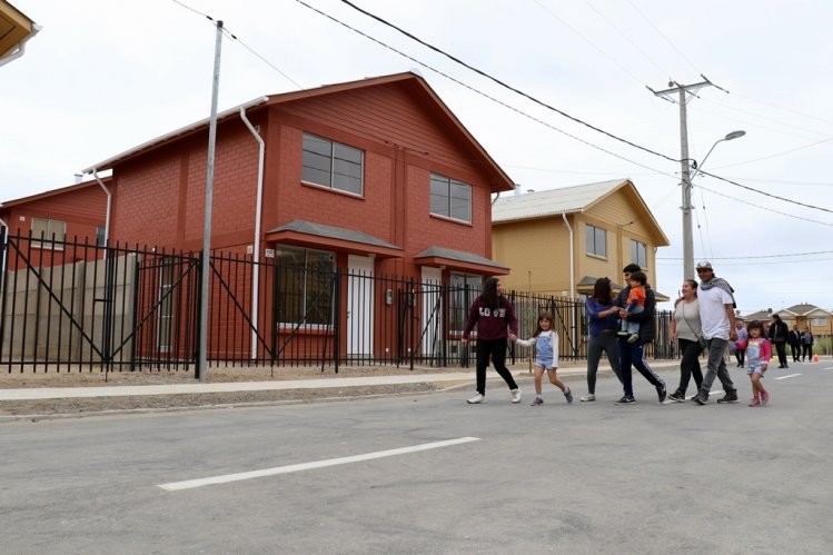 PRESIDENTA BACHELET ENTREGA PROYECTO HABITACIONAL DE INTEGRACIÓN SOCIAL A FAMILIAS DE COQUIMBO