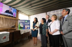 PRESIDENTA BACHELET ENTREGA KITS DE TELEVISIÓN DIGITAL PARA LOCALIDADES RURALES