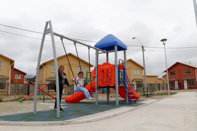 PRESIDENTA BACHELET ENTREGA PROYECTO HABITACIONAL DE INTEGRACIÓN SOCIAL A FAMILIAS DE COQUIMBO