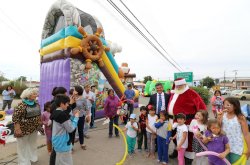 NIÑOS Y NIÑAS DE LA SERENA DISFRUTARON DE FIESTA DE NAVIDAD