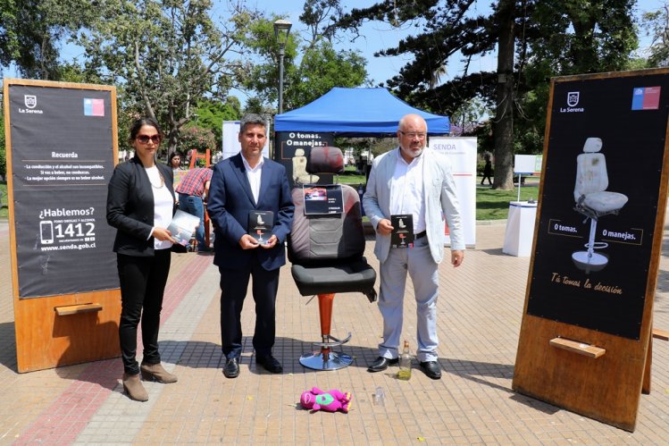 EN LA SERENA LANZAN CAMPAÑA PARA PREVENIR ACCIDENTES DE TRÁNSITO EN LAS FIESTAS DE FIN DE AÑO