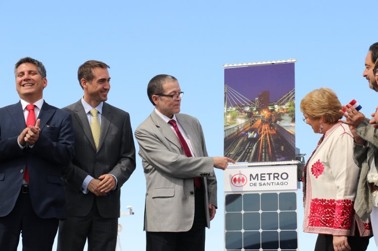 PRESIDENTA BACHELET INAUGURA LA PLANTA DE ENERGÍA SOLAR MÁS EFICIENTE DE LATINOAMÉRICA EN LA REGIÓN DE COQUIMBO