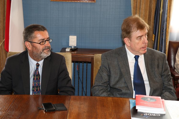 EMPRESARIOS ESPAÑOLES PROYECTAN INVERSIONES EN ENERGÍAS RENOVABLES, TURISMO Y EFICIENCIA HÍDRICA EMPRESARIOS ESPAÑOLES PROYECTAN INVERSIONES EN ENERGÍAS RENOVABLES, TURISMO Y EFICIENCIA HÍDRICA