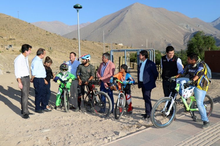 INAUGURAN NUEVA IMAGEN DE LA PAMPILLA “SAN ISIDRO” DE VICUÑA