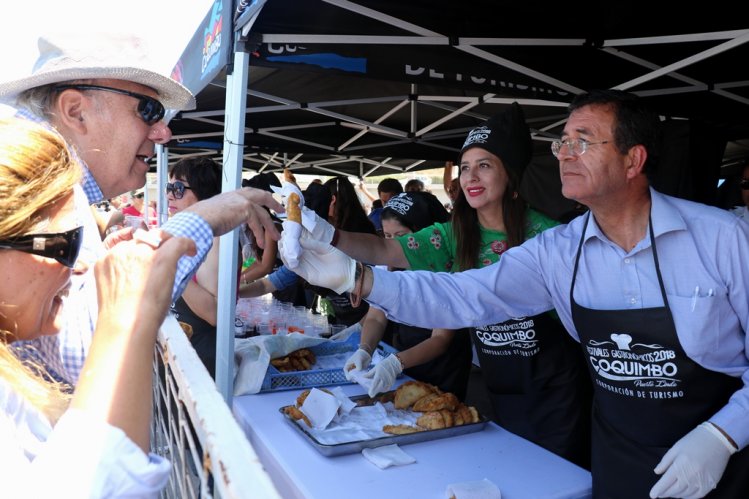 CON OSTIONES Y OSTRAS TONGOY DESPIDIÓ LOS EXITOSOS FESTIVALES GASTRONÓMICOS DE COQUIMBO 2018