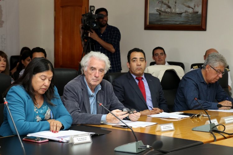 GOBIERNO APRUEBA AMBIENTALMENTE PROYECTO DE INFRAESTRUCTURA COMPLEMENTARIA PARA MINERA LOS PELAMBRES