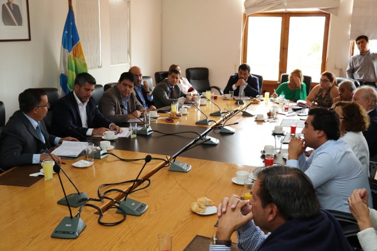 PROMUEVEN A LA REGIÓN DE COQUIMBO COMO UNA DE LAS SEDES PARA LA CUMBRE APEC 2019 PROMUEVEN A LA REGIÓN DE COQUIMBO COMO UNA DE LAS SEDES PARA LA CUMBRE APEC 2019