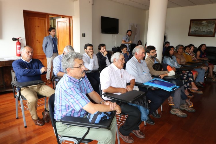 CONAF FIRMA PRIMER CONTRATO EN DERECHO REAL DE CONSERVACIÓN CON PRIVADO CONAF FIRMA PRIMER CONTRATO EN DERECHO REAL DE CONSERVACIÓN CON PRIVADO