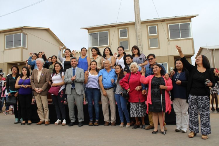 INAUGURAN PRIMERA ETAPA DE MEGA LOTEO BICENTENARIO QUE BENEFICIA A 208 FAMILIAS EN LA SERENA