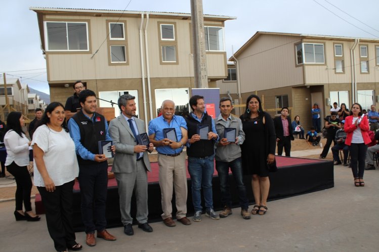 INAUGURAN PRIMERA ETAPA DE MEGA LOTEO BICENTENARIO QUE BENEFICIA A 208 FAMILIAS EN LA SERENA