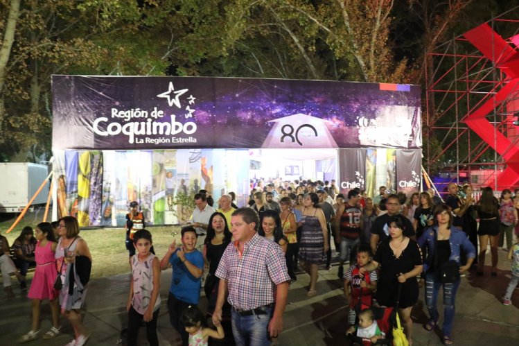 MASIVA CONCURRENCIA DE TURISTAS EN PABELLÓN DE LA REGIÓN DE COQUIMBO DURANTE FIESTA DEL SOL DE SAN JUAN