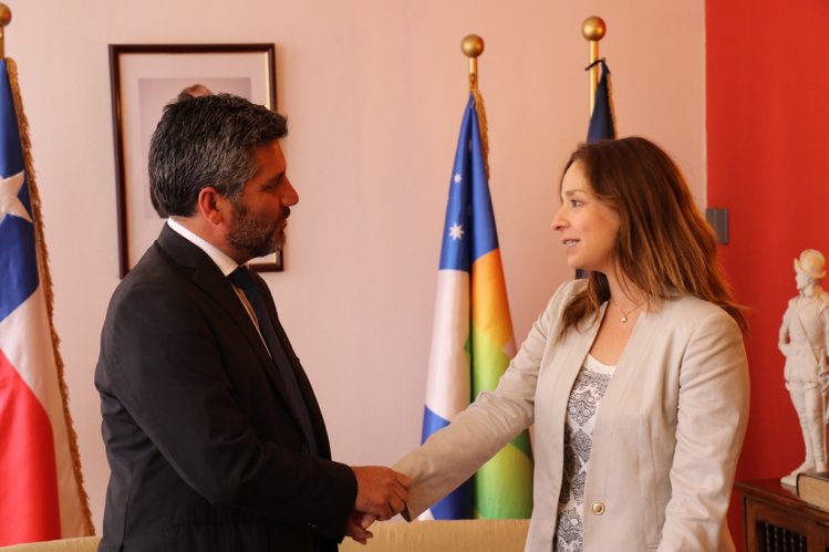 INTENDENTE CLAUDIO IBÁÑEZ COORDINA TRASPASO DEL MANDO REGIONAL INTENDENTE CLAUDIO IBÁÑEZ COORDINA TRASPASO DEL MANDO REGIONAL