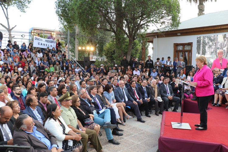 PRESIDENTA BACHELET INAUGURA LA BIBLIOTECA REGIONAL GABRIELA MISTRAL